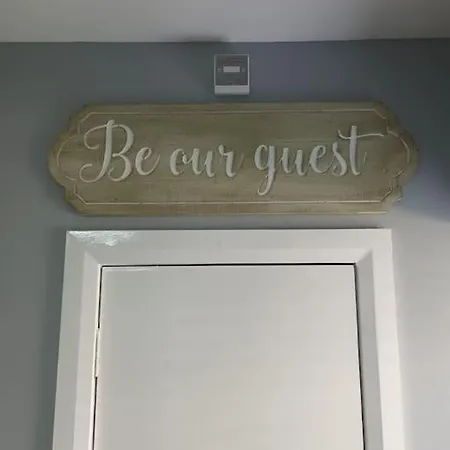 شقة 3 At Busy Bee *