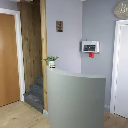 Apartment 3 At Busy Bee Daingean